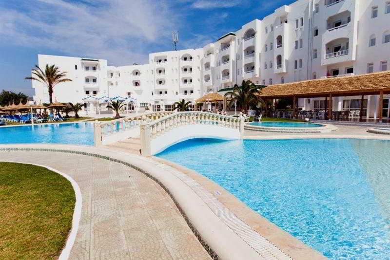 Hotel Zenith Al-Hammamat Bagian luar foto