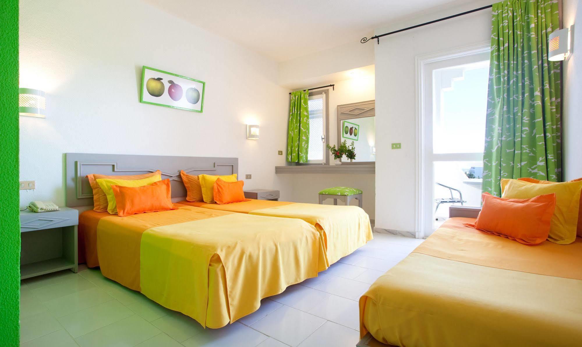 Hotel Zenith Al-Hammamat Bagian luar foto